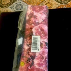 Victoria’s Secret Quilted Floral Bag NWT
